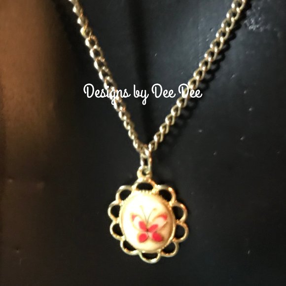 Other - 5-$20🔥Butterfly pendant necklace🔥Bundle special price